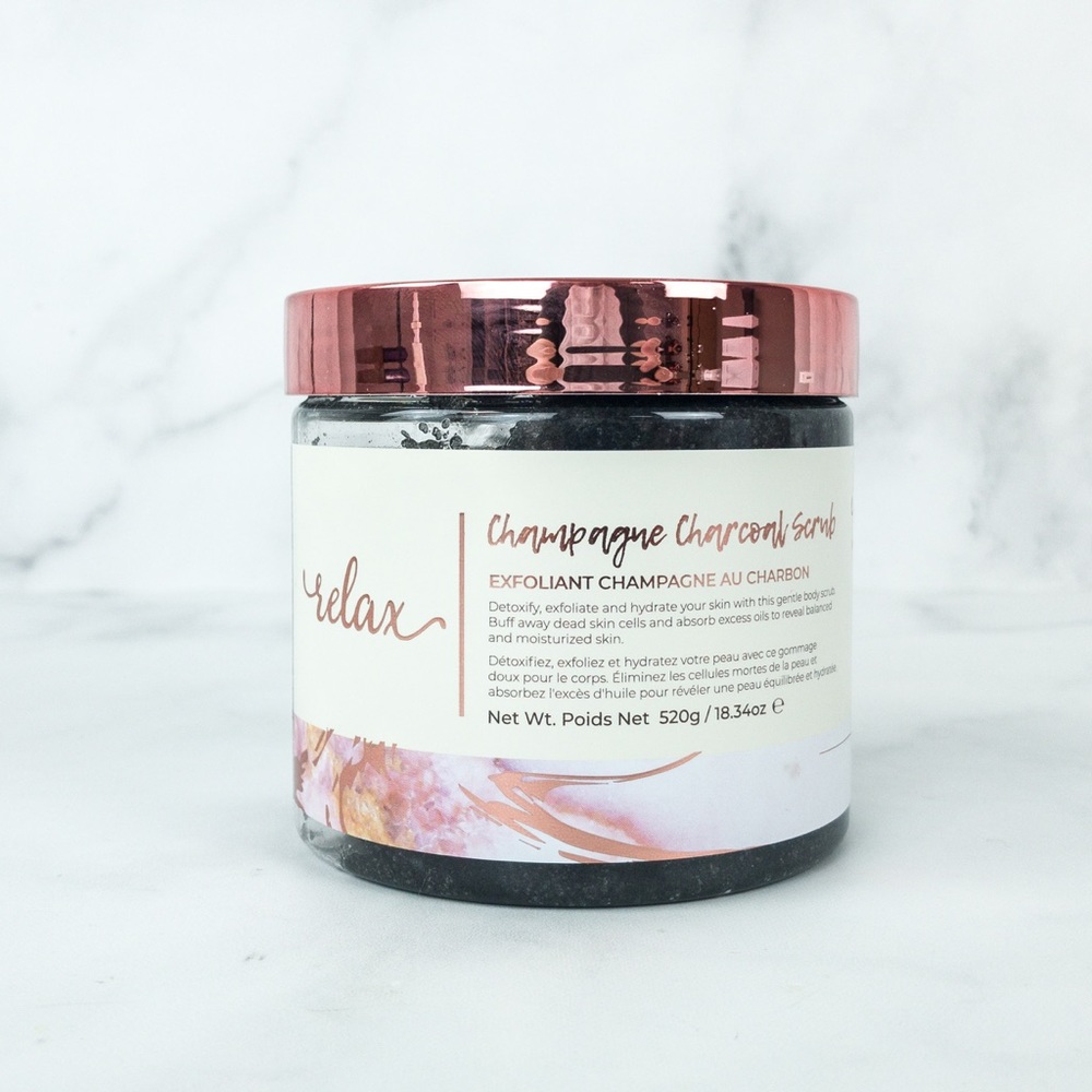 🌿 2/25 - NEW Manna Kadar Champagne Charcoal Scrub